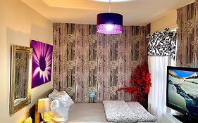 Comfy Double Bedroom With A Private Toilet